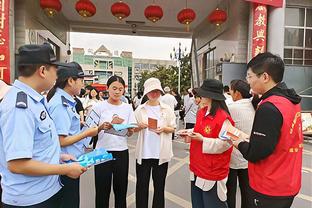 曼城女足社媒庆祝球队客场3-1战胜曼联女足，拿下德比战3分